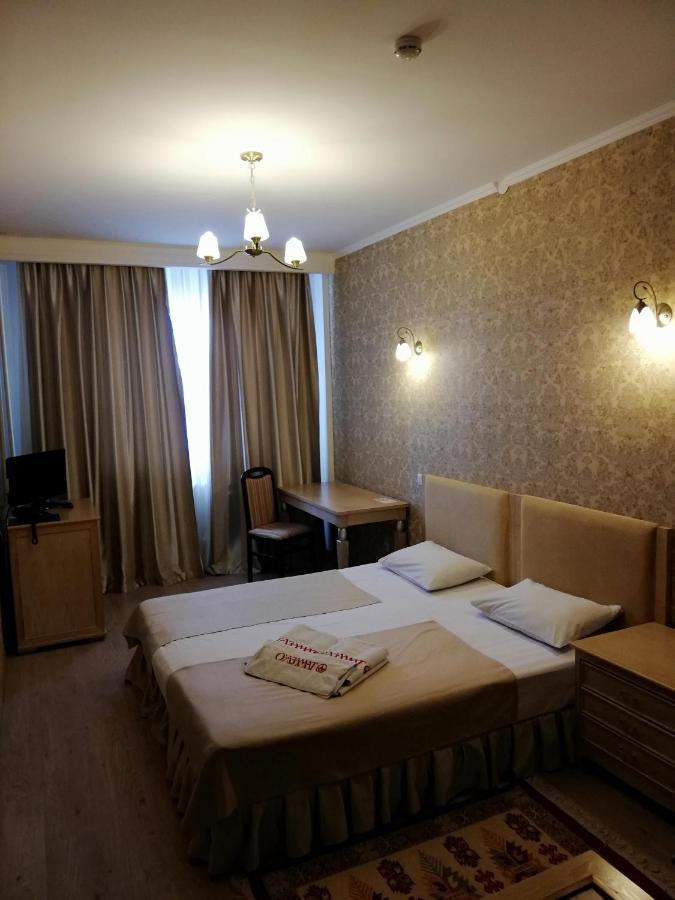 Hotel O Azamat Astana Exteriér fotografie