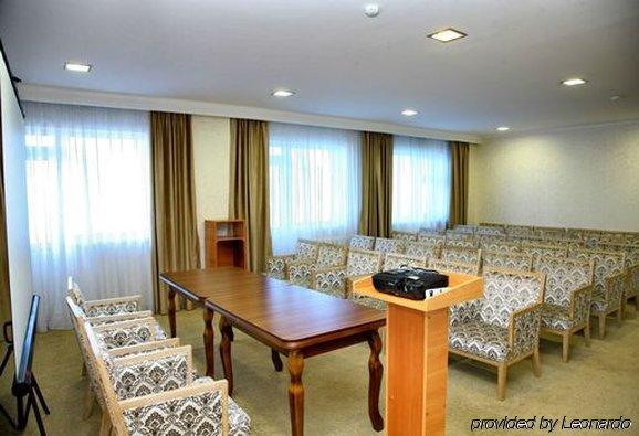 Hotel O Azamat Astana Obchodní fotografie